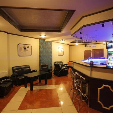 Hotel Andersen เชชูฟ ภายนอก รูปภาพ