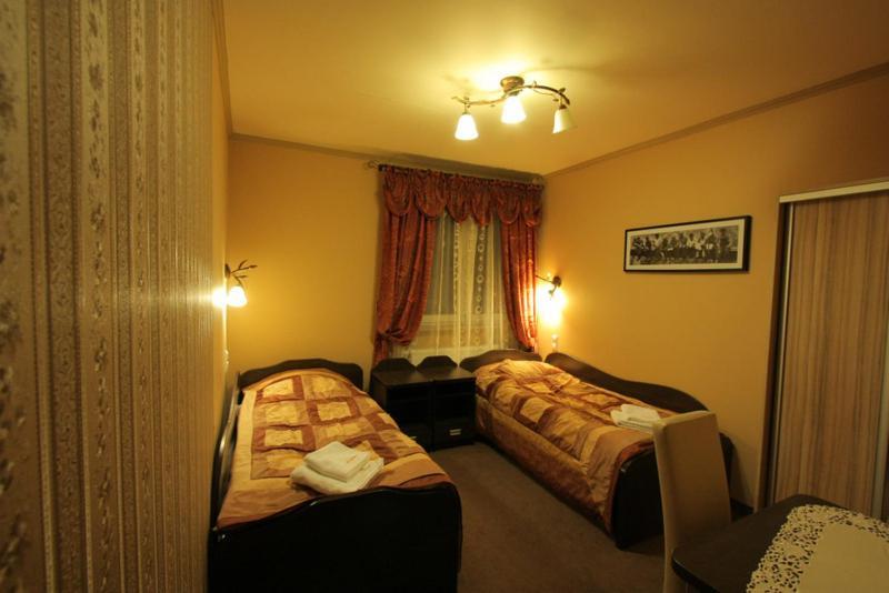 Hotel Andersen เชชูฟ ภายนอก รูปภาพ